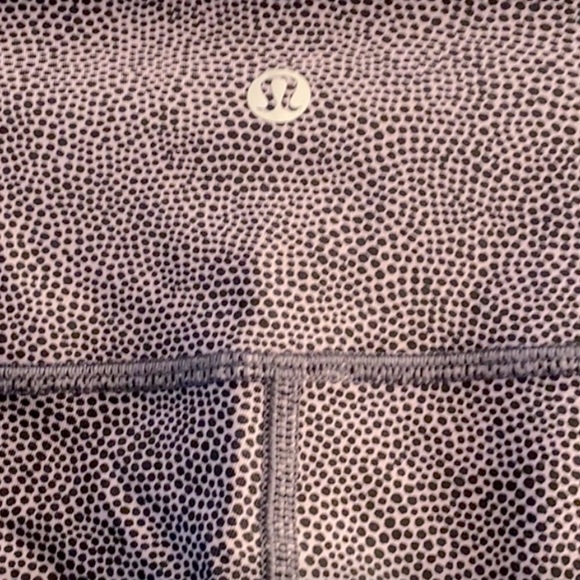 Lululemon Printed Wunder Under Crop Legging NWOT Never Worn - Picture 3 of 6